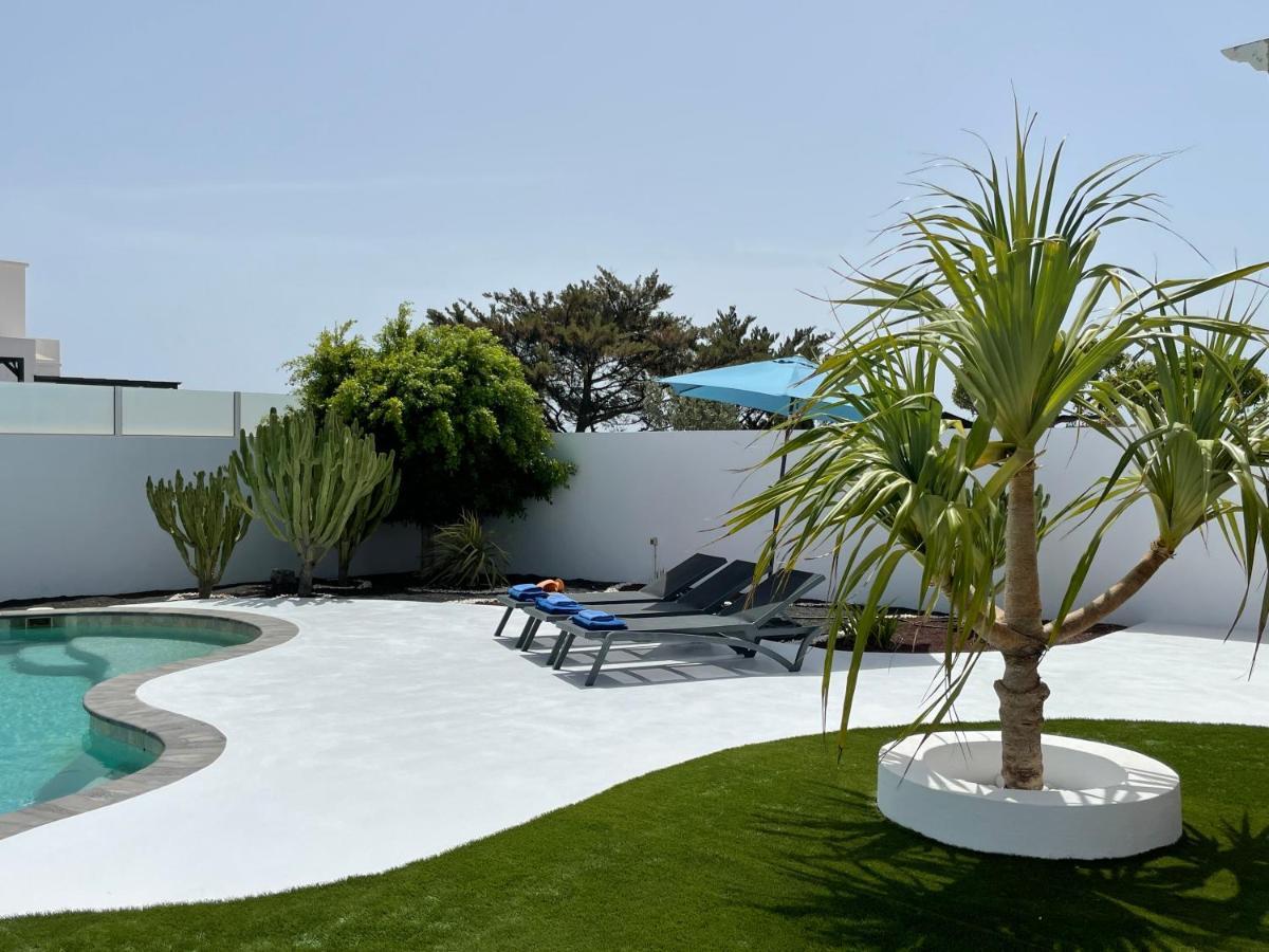 Villa Jardin Playa Blanca  Exterior photo
